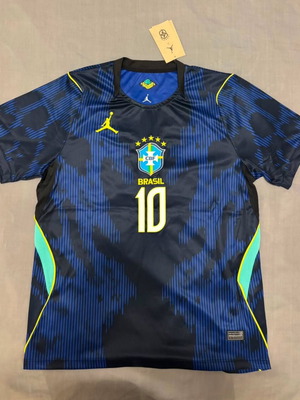 Neymar Brazil 2026 football jersey, medium, authentic