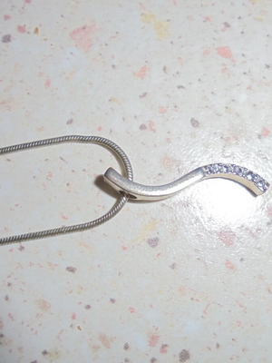 Fo Bijou Necklace New, Looks Like Silver