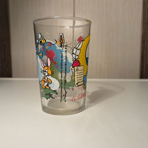 Smurfs Collectible Glass Cup Amora 1996 new