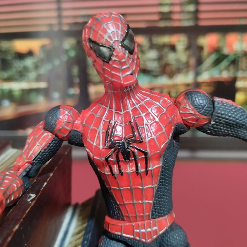 Spider-Man 2 Movie Marvel figure used with shield gift