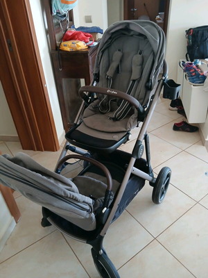 Gazelle S used stroller with 2 seats and basket