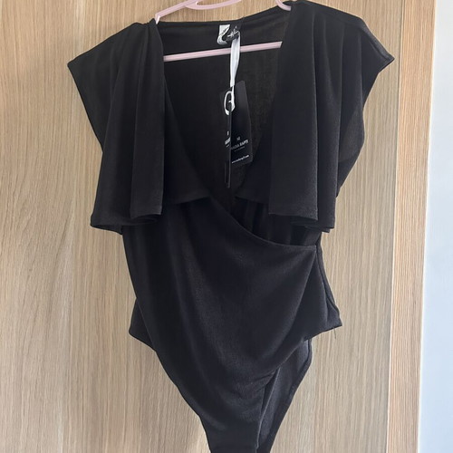 Nadia Rapti bodysuit size medium new, black