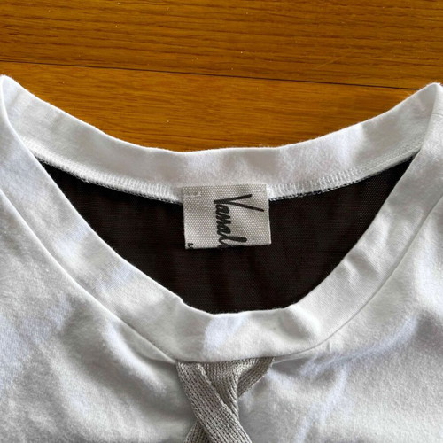 Vassalli vintage t-shirt like new, black and white with beige details