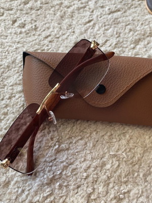 Unisex Sunglasses Ombre Brown with Smooth Wood Details