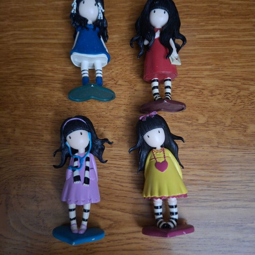 Santoro Gorjuss figures set of 4 used, Comansi