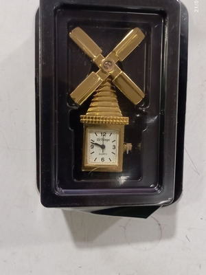 Miniature windmill clock tabletop new, analog