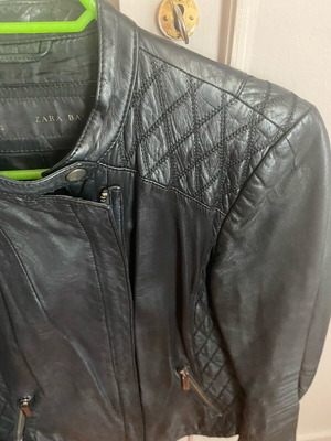 Real Leader Black Zara Jacket like new with zipper and pockets