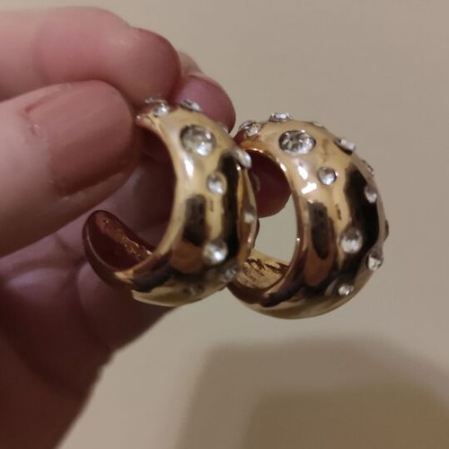 Gold earrings with rhinestones new