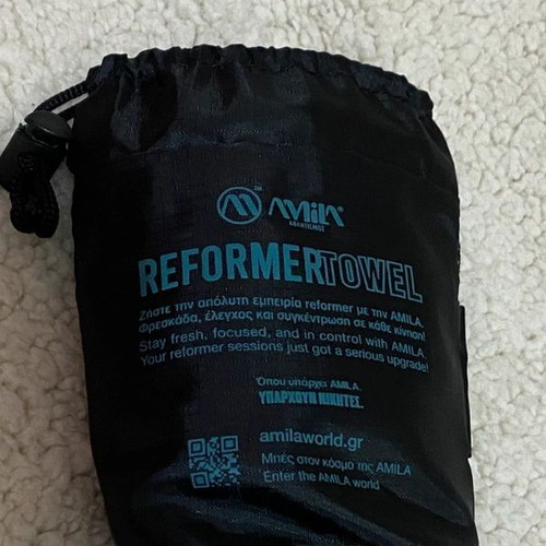Amila Storage Pouch like new, black and turquoise