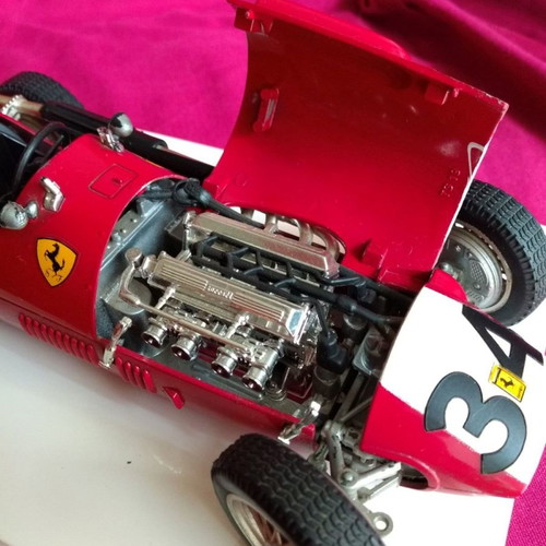 Ferrari 500 F2 μεταχειρισμένο μοντέλο 1/16 scale χωρίς κουτί