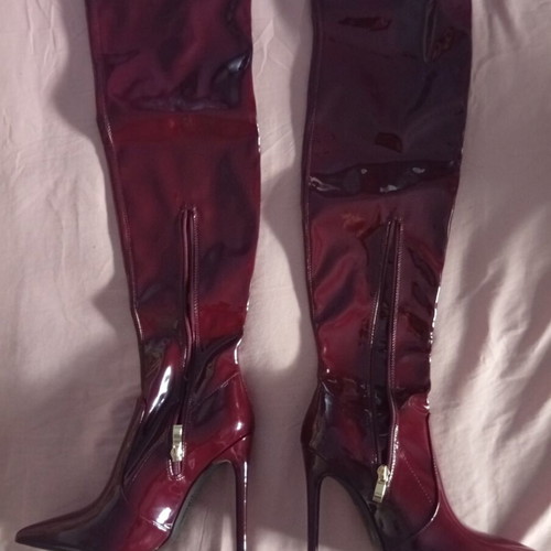 Over-the-knee boots new, burgundy patent leather, size 37, 12cm heel