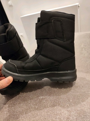 Quechua Snowcontact Snow Boots Size 32 Like New