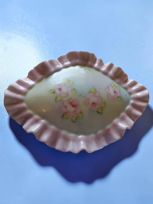 Vintage porcelain fondue dish with pink roses like new