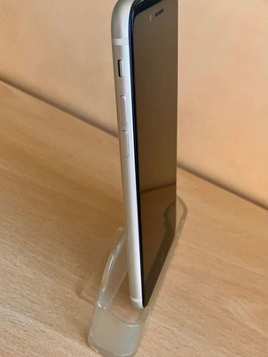 Apple iPhone SE 2022 Starlight like new, 64GB, 4.7"