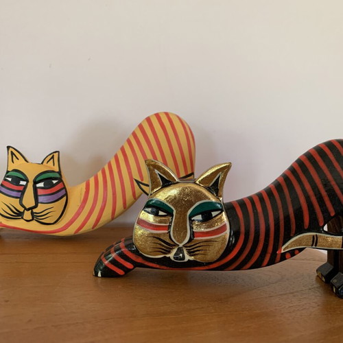 Decorative wooden cat set new, hand-painted, pack of two