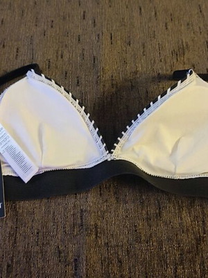 Esmara medium bikini top new with removable padding