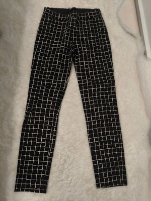 Zara Woman pants like new, fitted, black with beige