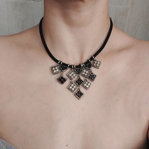 Velvet Boho-Chic Choker Necklace with Geometric Pendants, Al'Oro