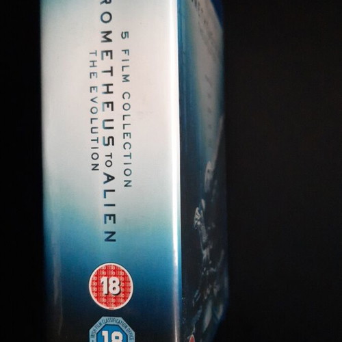 Prometheus to Alien The Evolution Blu-ray set limited edition, like new