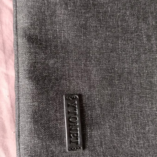 Laptop case 15" like new, grey with soft lining and pockets