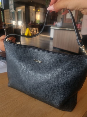 Guess handbag, black