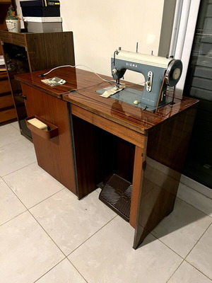 Sigma sewing machine used with light