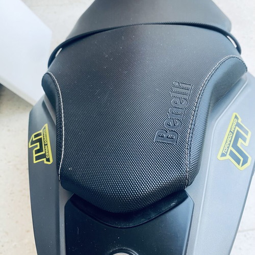 Benelli BN 125 naked bike, grey/black with yellow accents