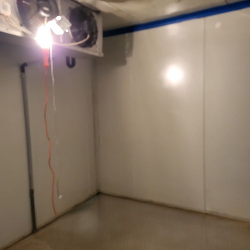 Modular Refrigeration Chamber 30m³ used, complete system with machine