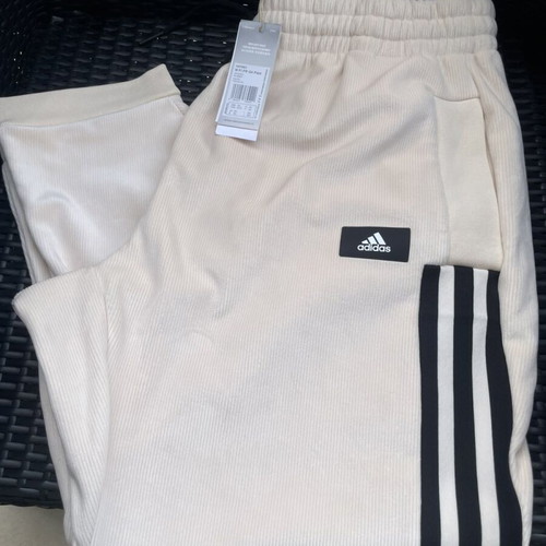 Adidas Mens Future Icons Premium O-Shaped Velour Pants new, size 2XL, beige