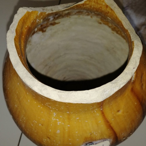 Vintage broken ceramic kioupi from 1940s