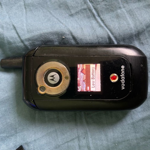 Motorola V105 like new