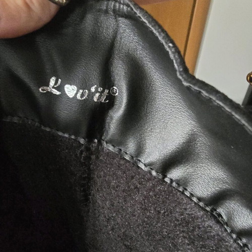 Boots below the knee like new, size 38, black and silver