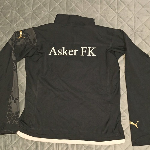 Asker football club jacket like new, size S