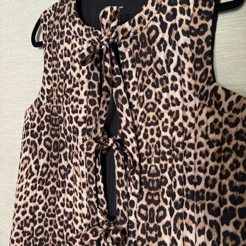 Vero Moda Pudded Leopard Vest like new, size M