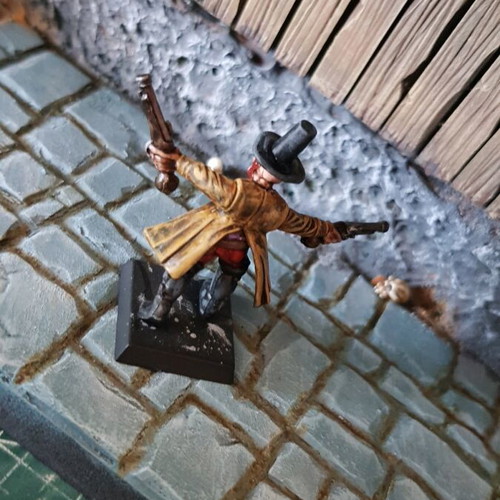 Warhammer Witch Hunter like new, custom with dual pistols, painted