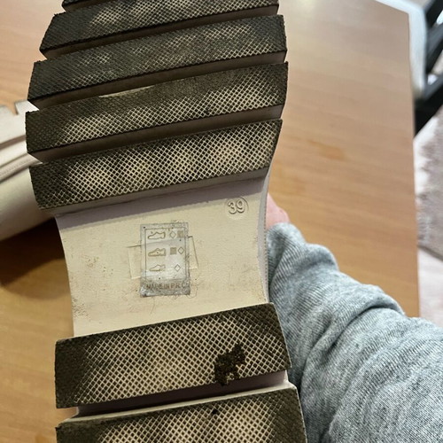 Boots used size 39