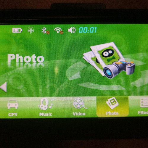 DX GPS Car Mp3 player used with Bluetooth and 5" screen
