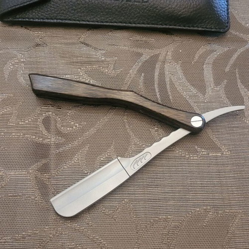 Shavette Feather razor new with Parker leather case and replacement blades
