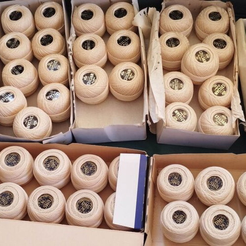 Lace threads new, 58 balls