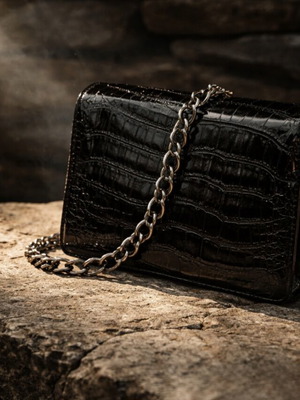 Handbag new, black