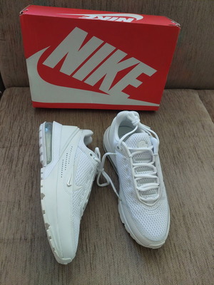 Nike Air Max Pulse new sports shoes, size 38.5, white