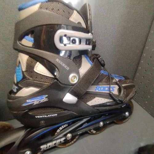 Roces S102 inline skates like new, size 42 with bag and knee protectors