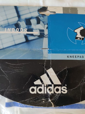 Επιγονατίδες Adidas Kneepad Club λευκές καινούργιες για βόλει και χαντμπολ