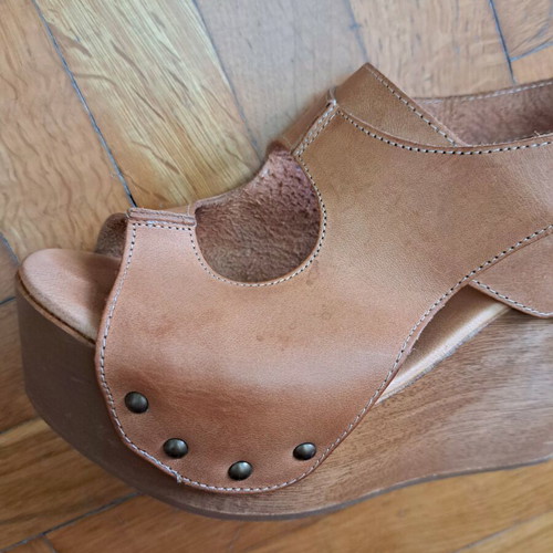 Antidoti Sara Zeppa Wooden Wedges Size 37 Like New