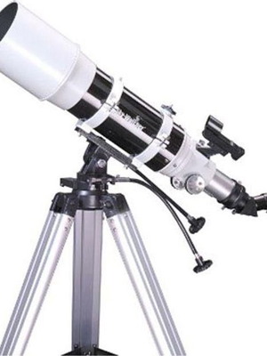 Skywatcher 120/600 telescope like new with adapter for Canon DSLR/SLR