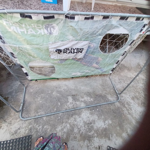 Oliver Kahn football goal with basketball hoop, assembled