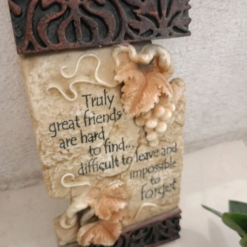 Wall hanging used with friendship quote, porcelain, 19x9.5 cm