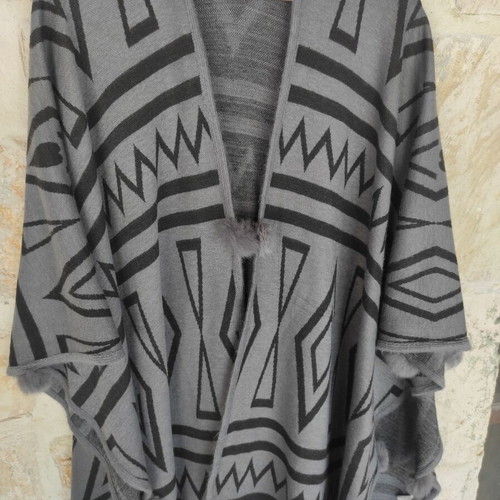 Women's Cape Poncho with Geometric Patterns and Tassels, Like New, One Size
