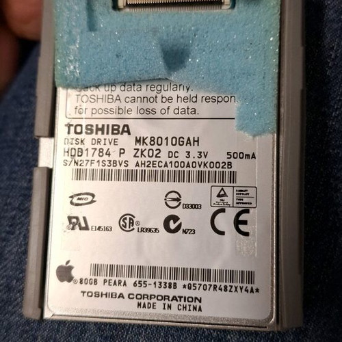 iPod 5th gen parts used, disk, ribbon cables, battery