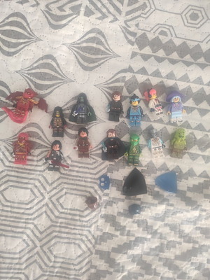 Lego figures, new